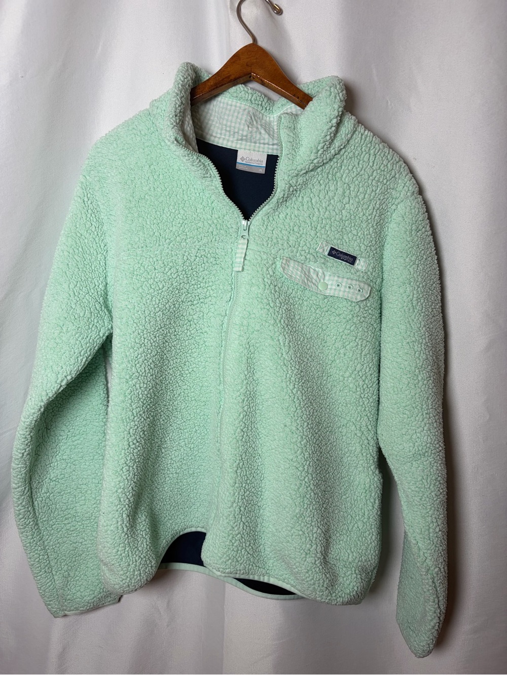 Columbia women’s Mint Green Sherpa Half-Zip Jacket